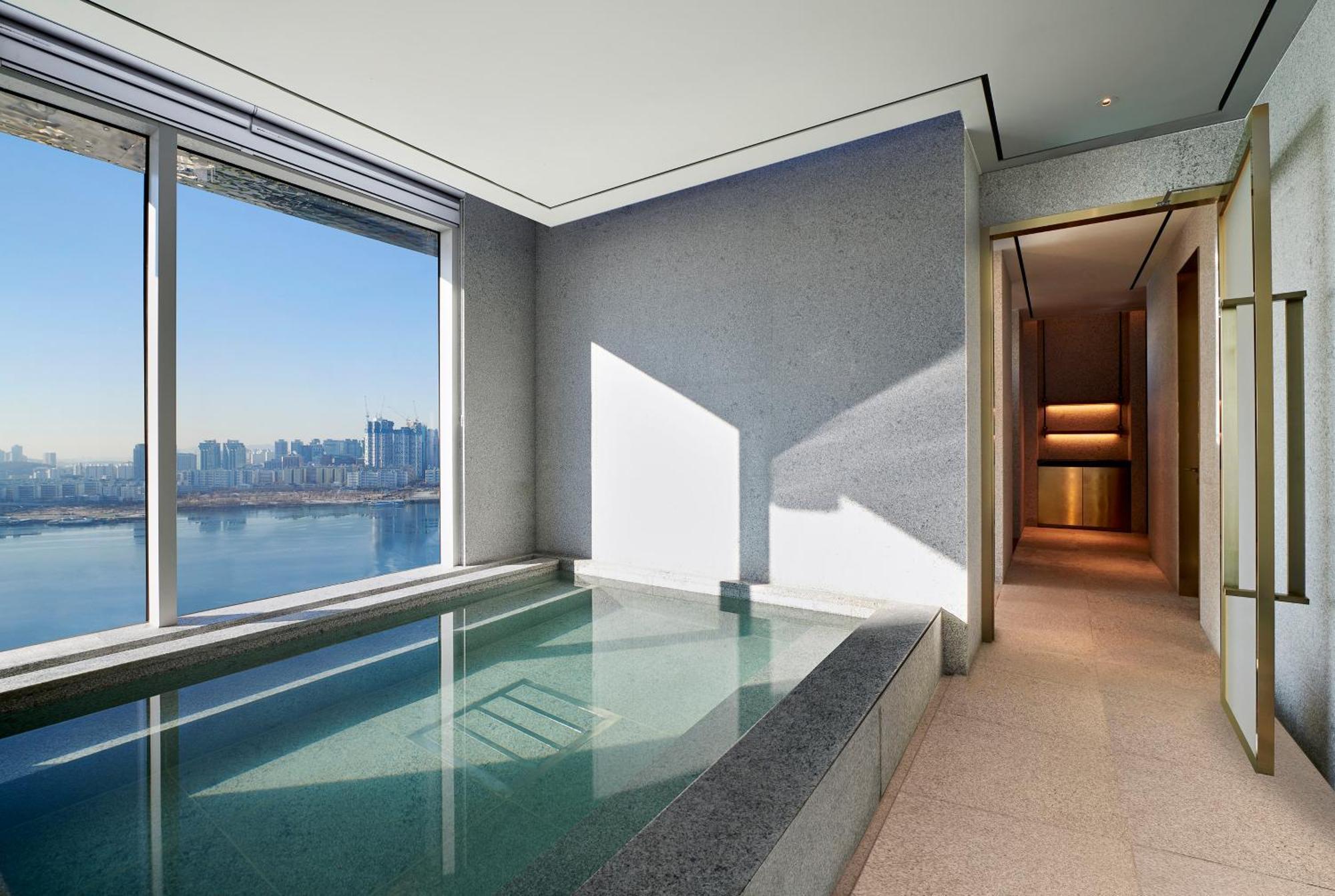 Hotel Naru Seoul Mgallery Ambassador Екстериор снимка